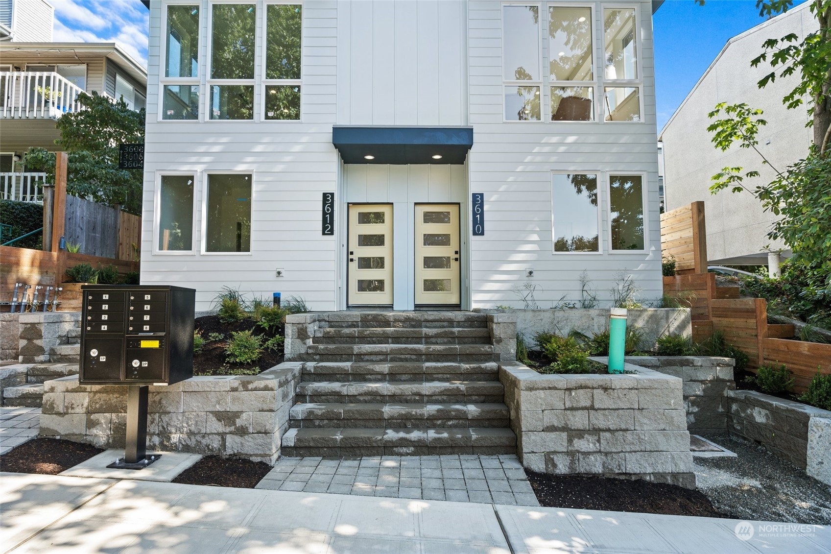 Property Photo: 3610 Linden Avenue N WA 98103