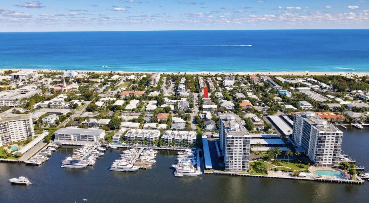 Property Photo: 1000 Ocean Terrace 5 FL 33483