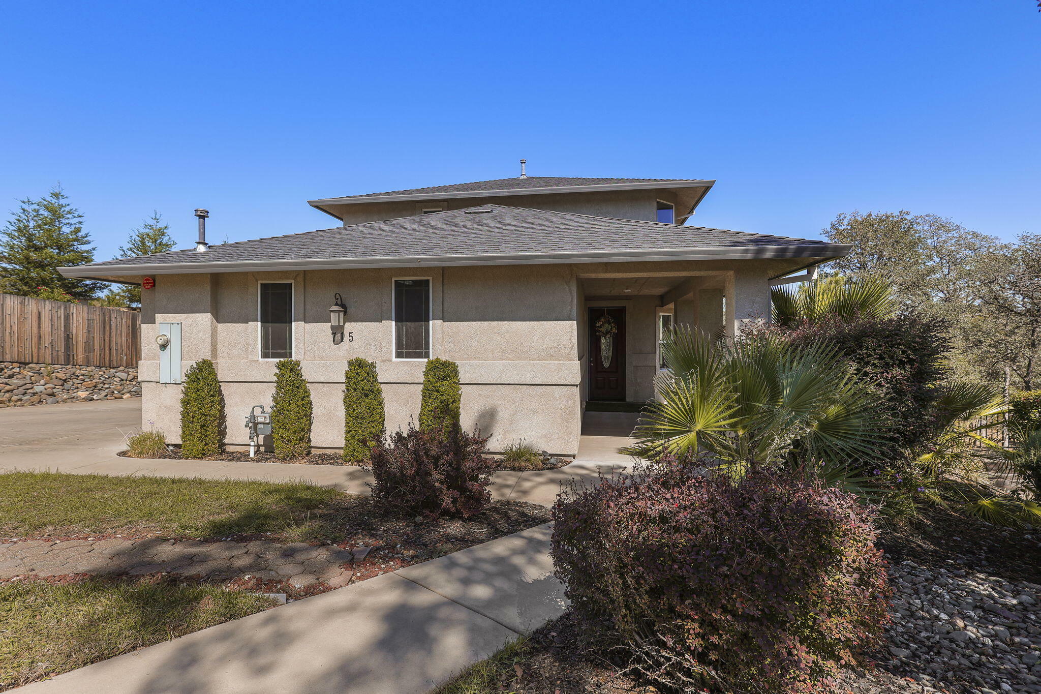 Property Photo:  715 Bodenhamer Boulevard  CA 96003 