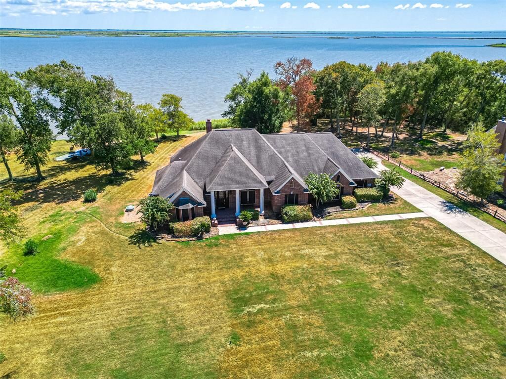 Property Photo:  1519 Cotton Lane  TX 77523 
