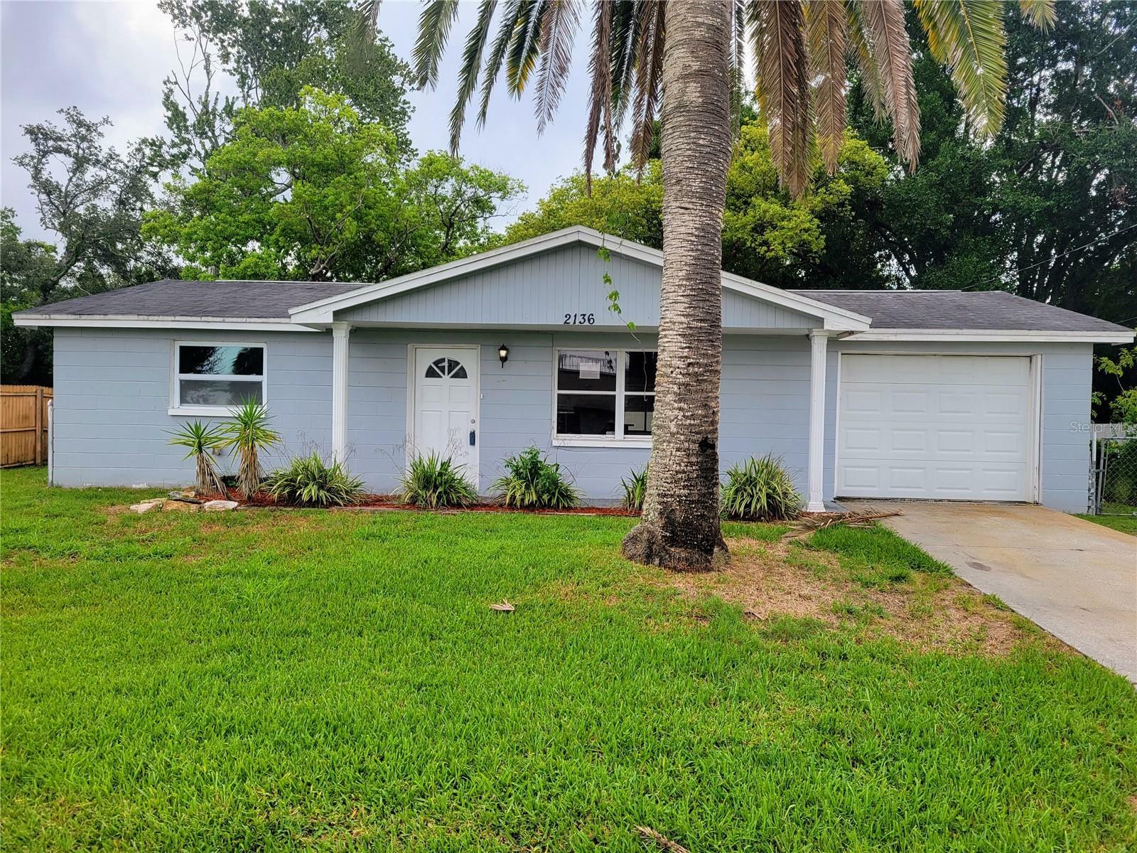 Property Photo:  2136 Ranchita Trail  FL 34690 