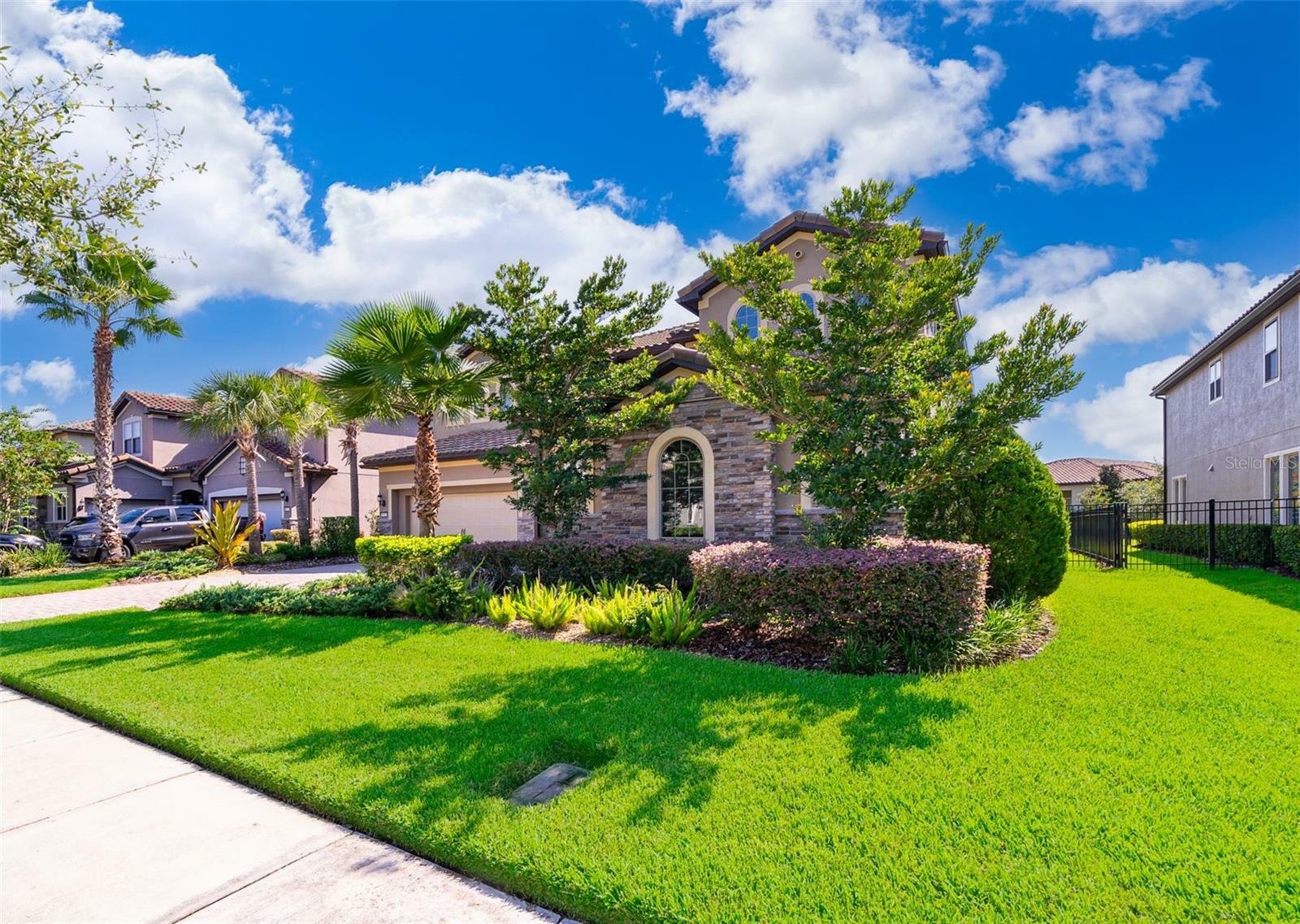 Property Photo: 8583 Adalina Place FL 32827