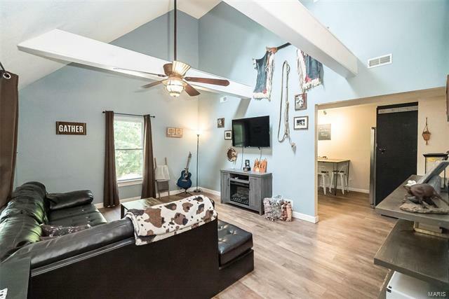 Property Photo: 9833 Three Oaks Lane MO 63627