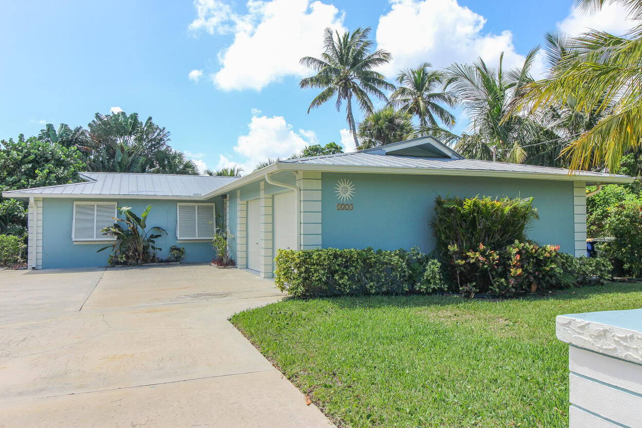 Property Photo:  1573 Thumb Point Drive  FL 34949 