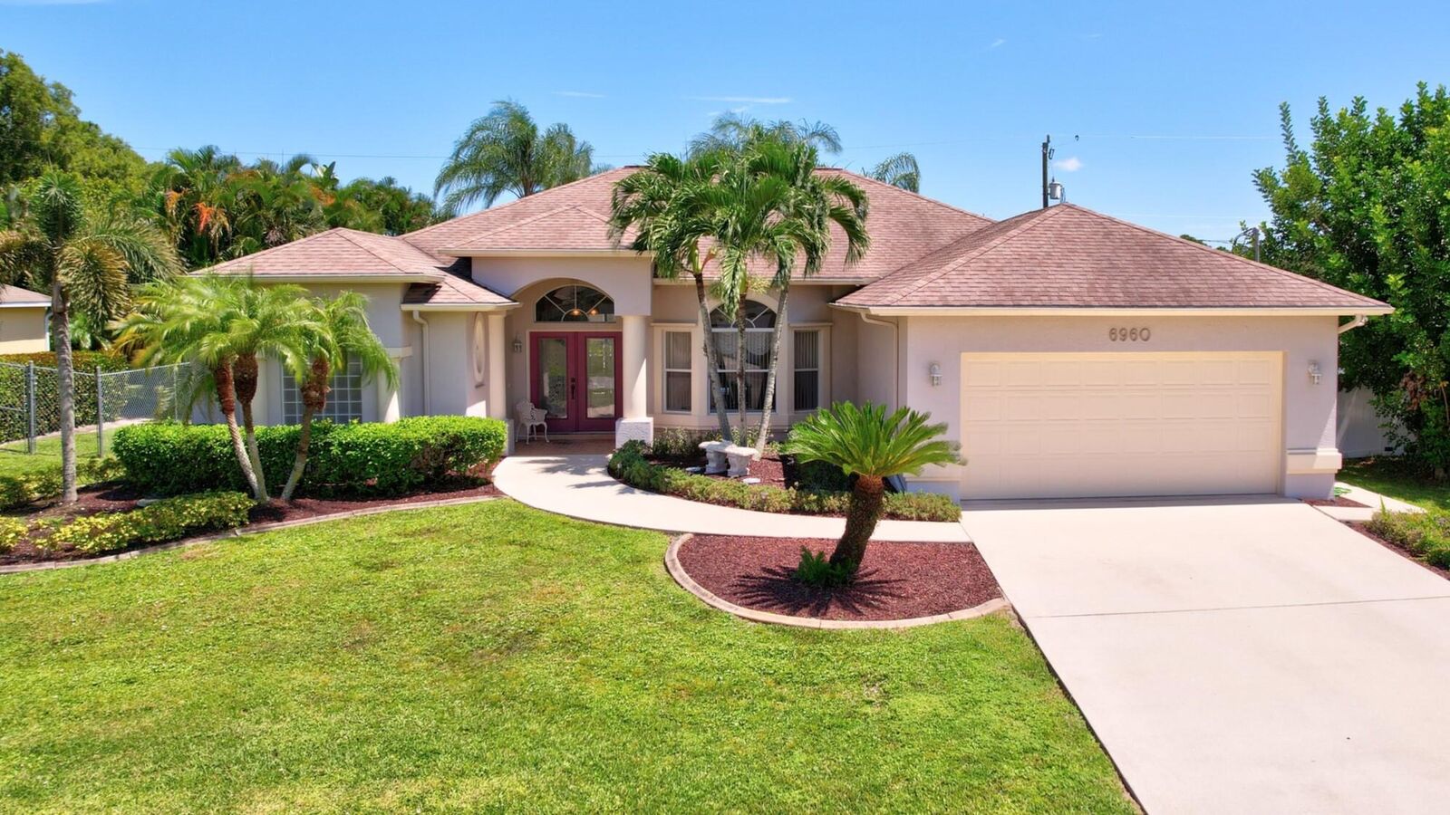 Property Photo: 6960 NW Denargo Street FL 34983