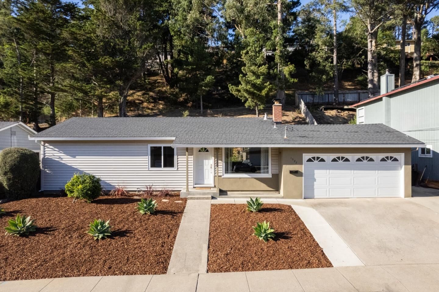 Property Photo:  1527 Linda Mar Boulevard  CA 94044 