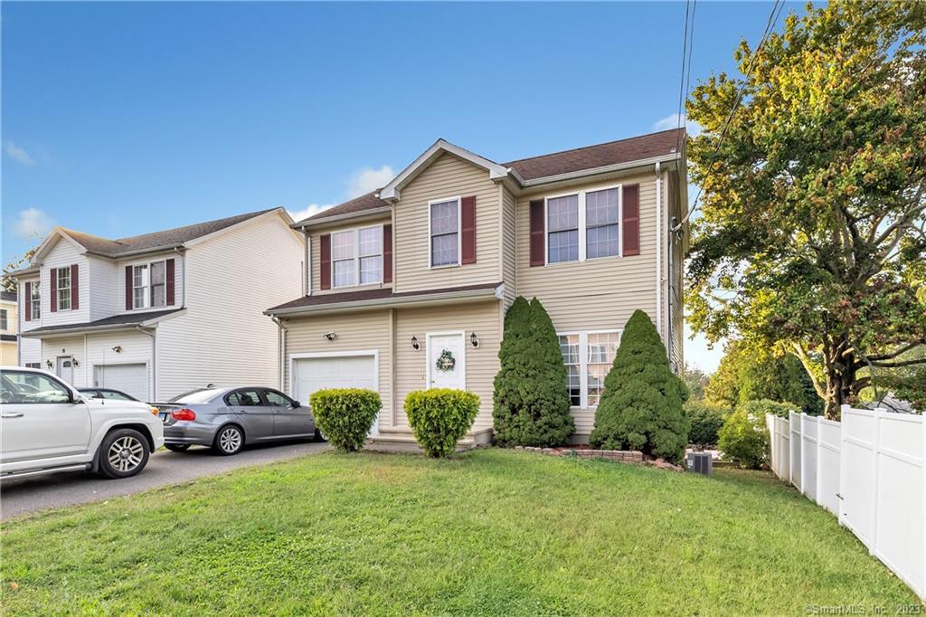 Property Photo: 11 Cranston Avenue CT 06484