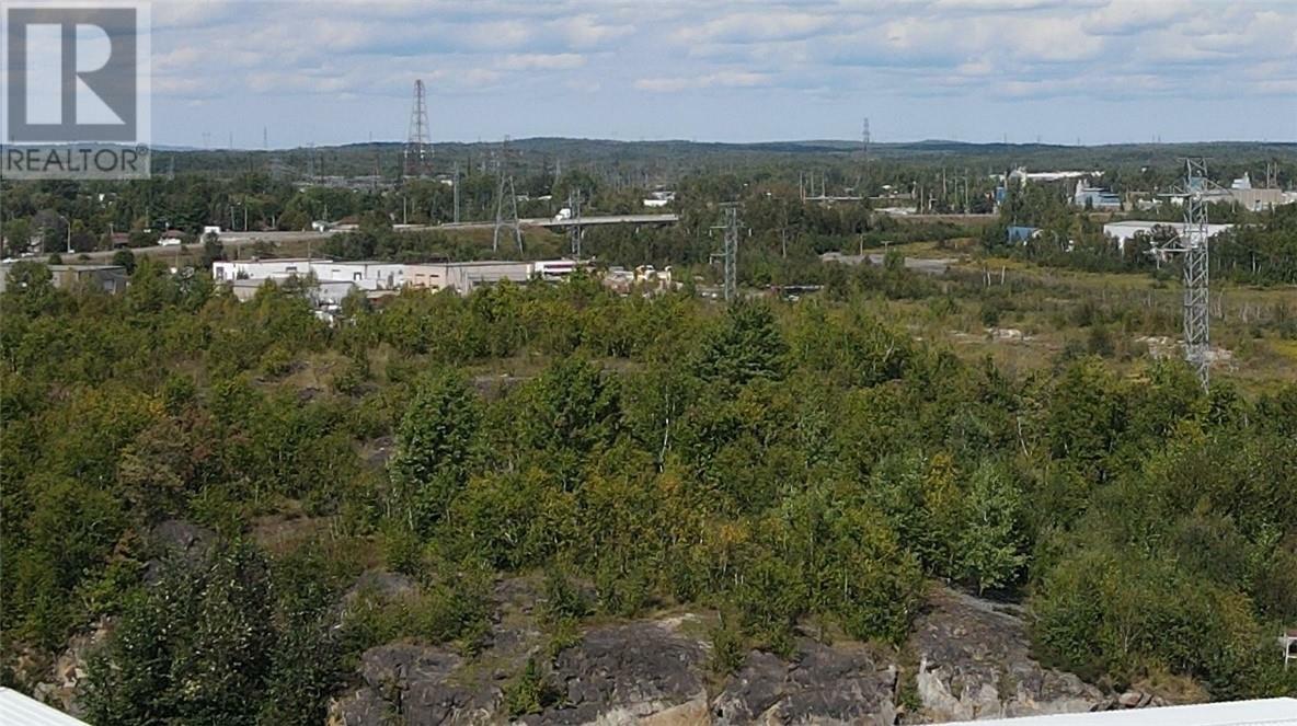 Property Photo:  2652 Part 1 Lasalle Boulevard  ON P3A 4R7 