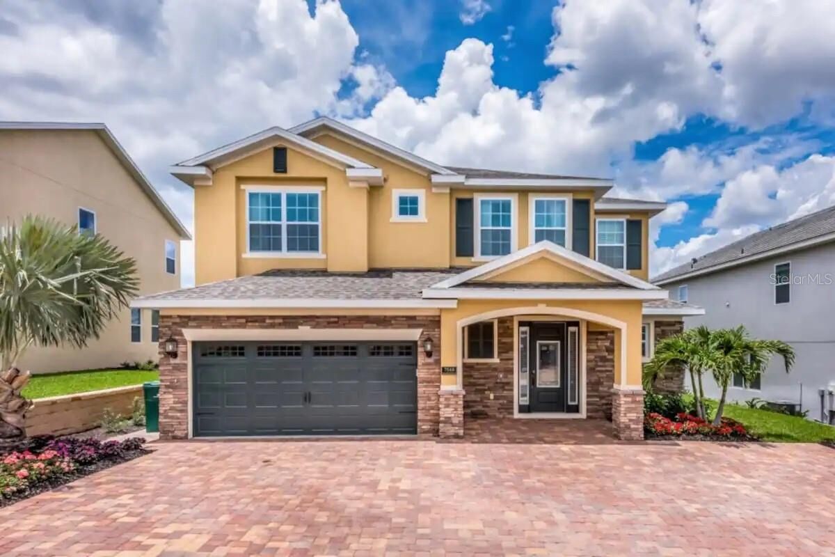 Property Photo:  7648 Wilmington Loop  FL 34747 