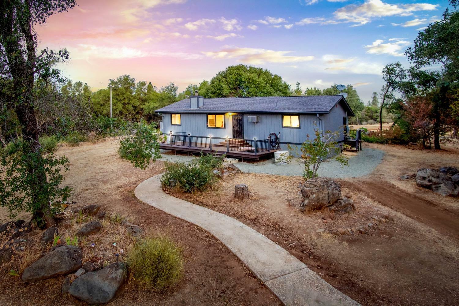 Property Photo:  11550 Mushroom Trail  CA 95975 