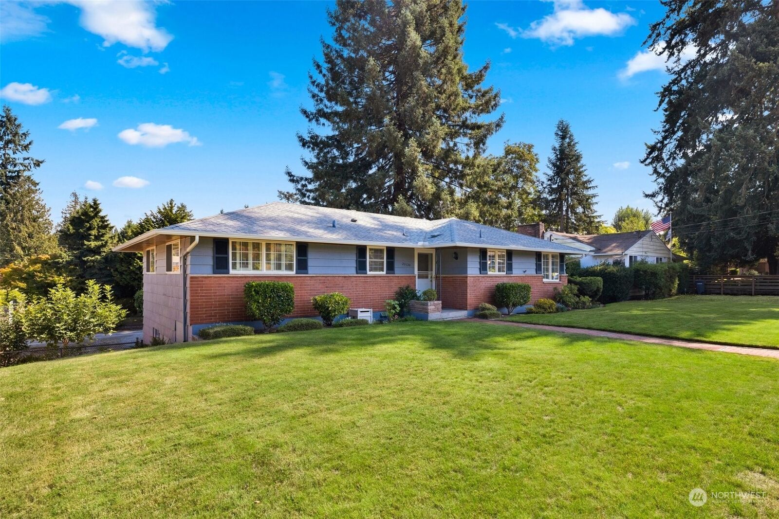 Property Photo:  20120 3rd Avenue S  WA 98198 