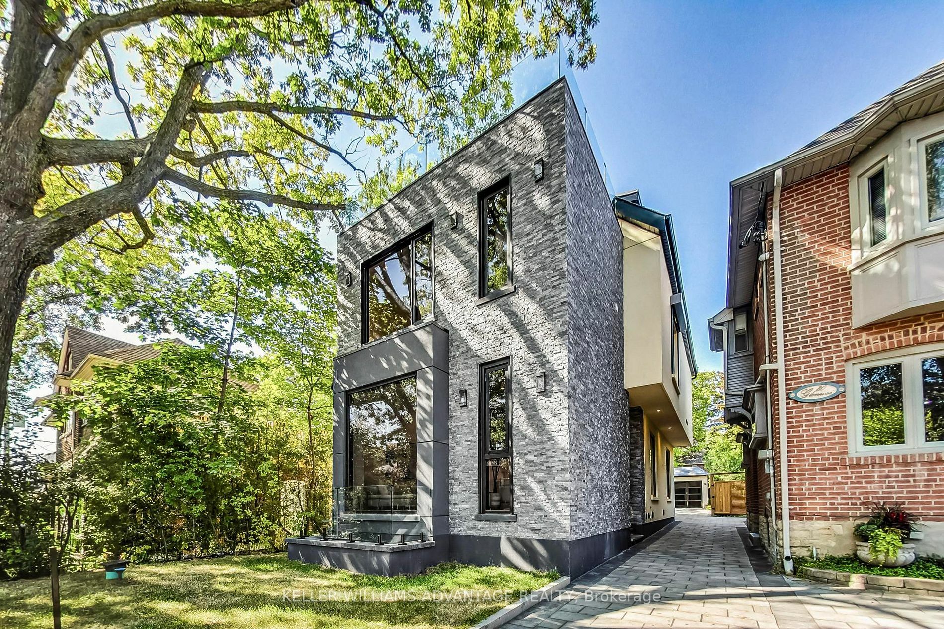 Property Photo: 78 Glenrose Ave ON M4T1K6