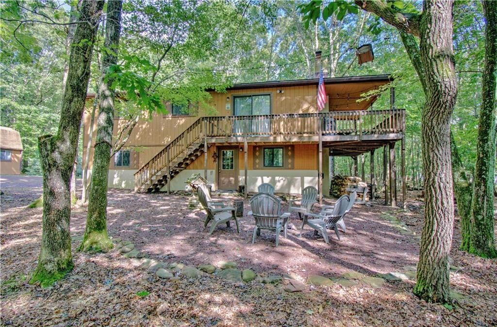 Property Photo: 103 Willow Drive PA 18229