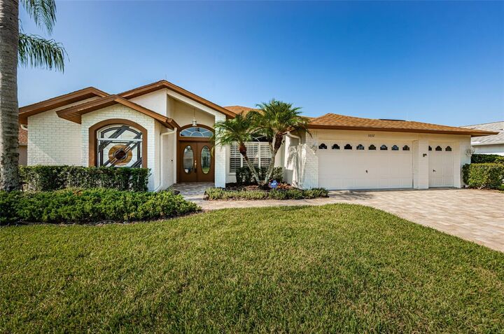 Property Photo: 1032 Ashbourne Circle FL 34655
