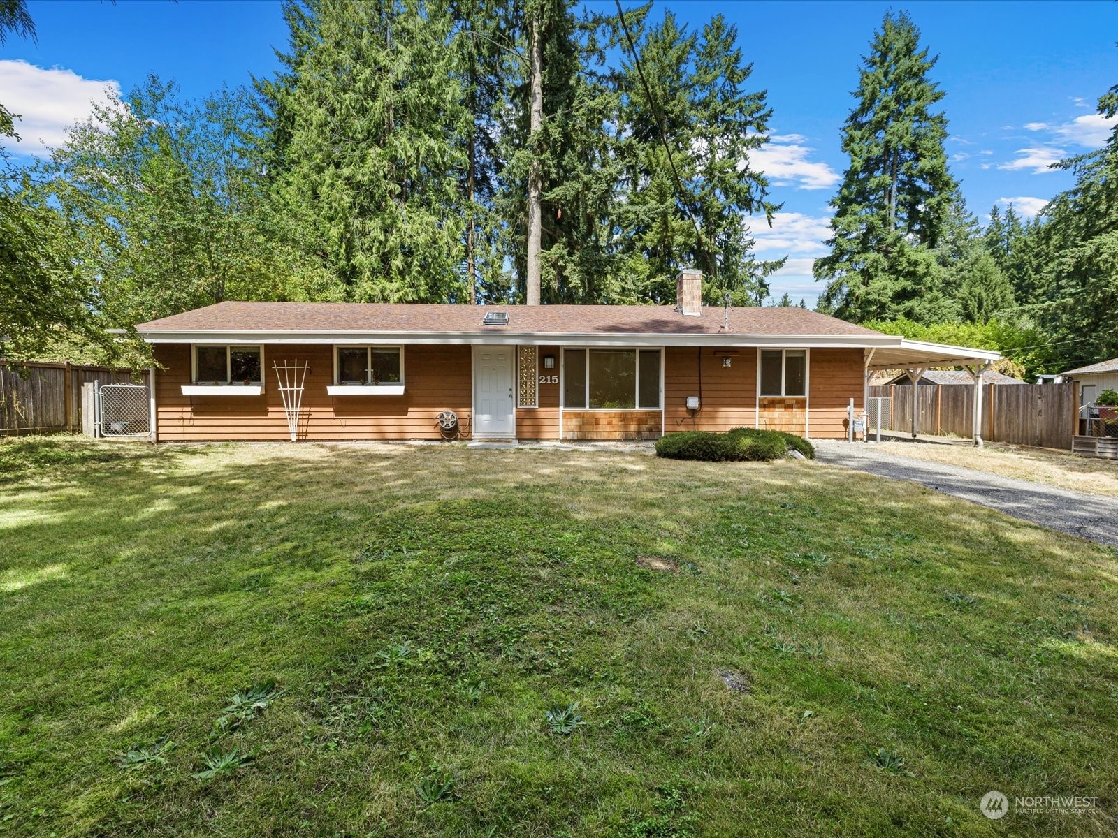 Property Photo:  215 SE 135th Street  WA 98208 