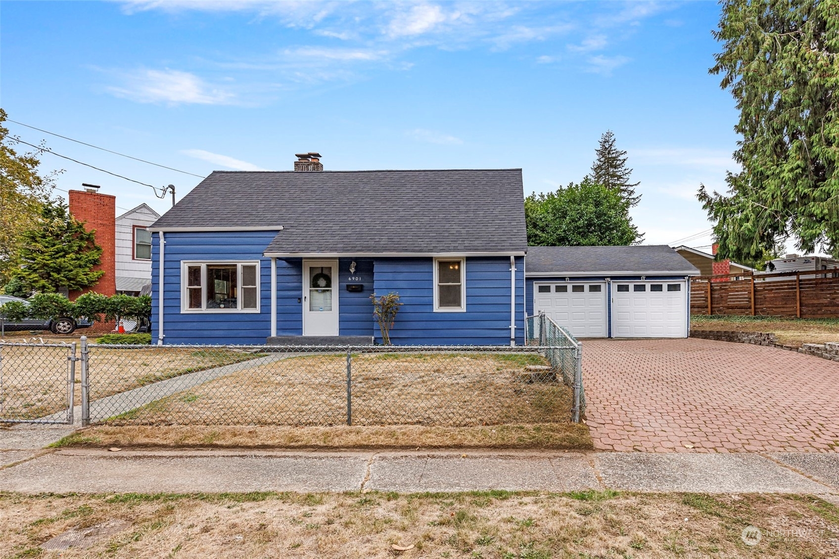 Property Photo: 6901 S 115th Street WA 98178