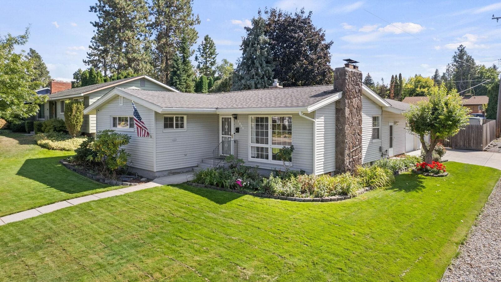 Property Photo:  1804 E 39th Ave  WA 99203 