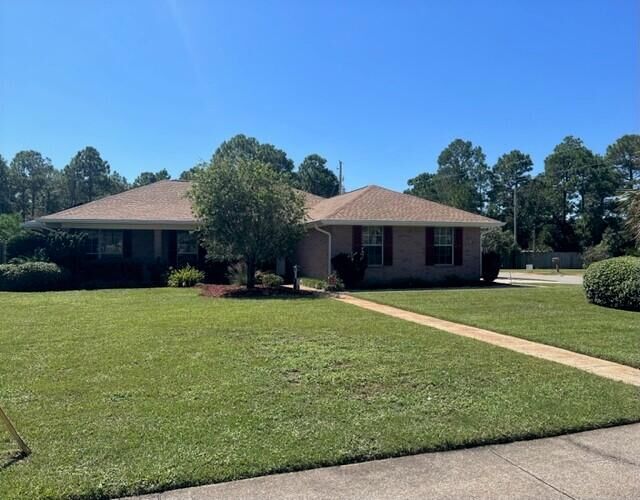 Property Photo: 8073 Hartington Drive FL 32566