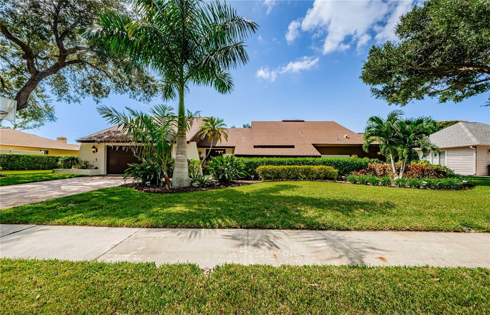 Property Photo:  10664 Bardes Court  FL 33777 