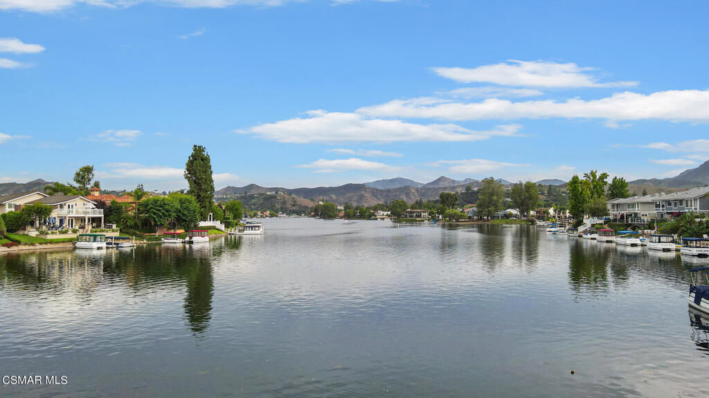 Property Photo: 1224 Westlake Boulevard B CA 91361
