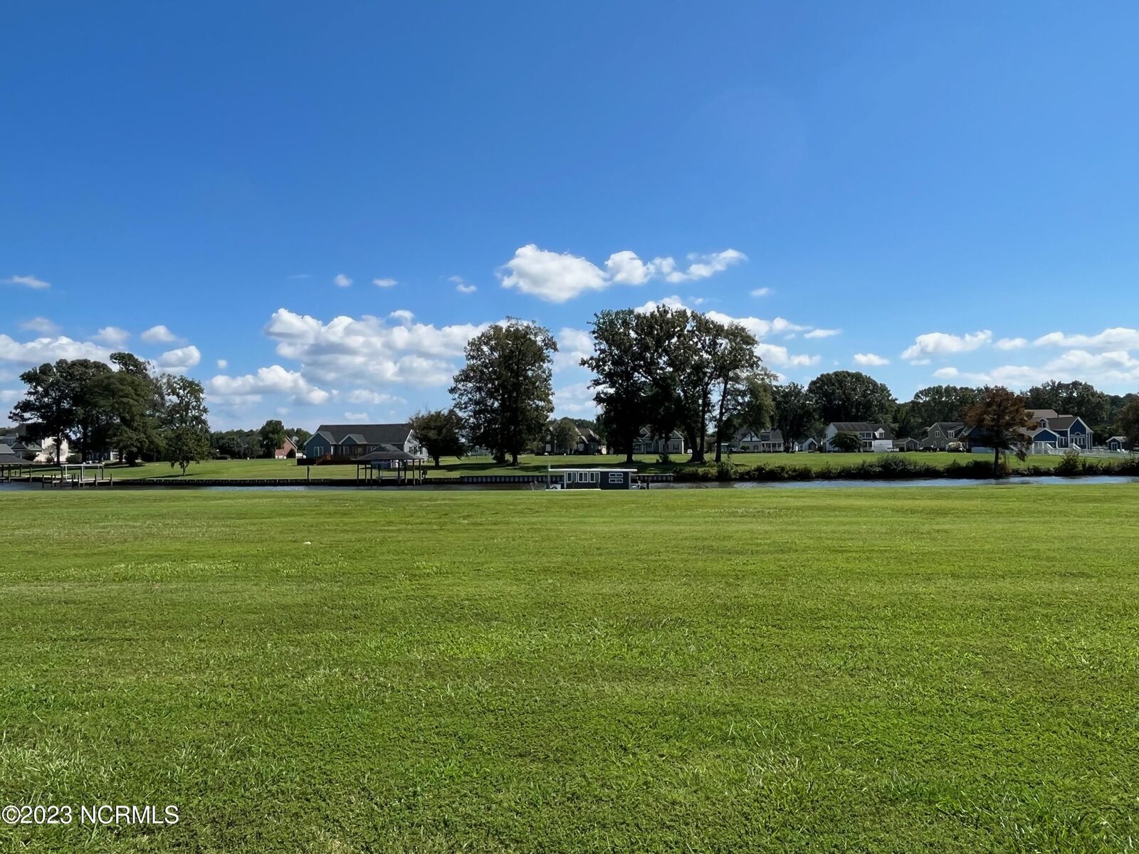 Property Photo:  221 183 Grandview Drive  NC 27909 