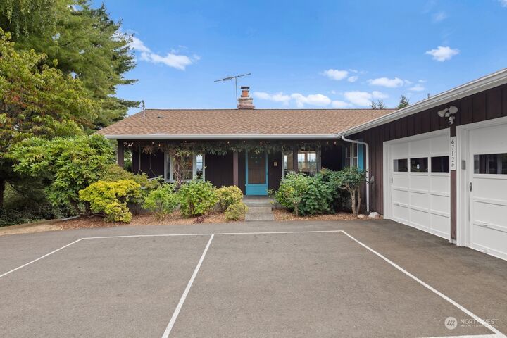 Property Photo:  6712 86th Street E  WA 98371 