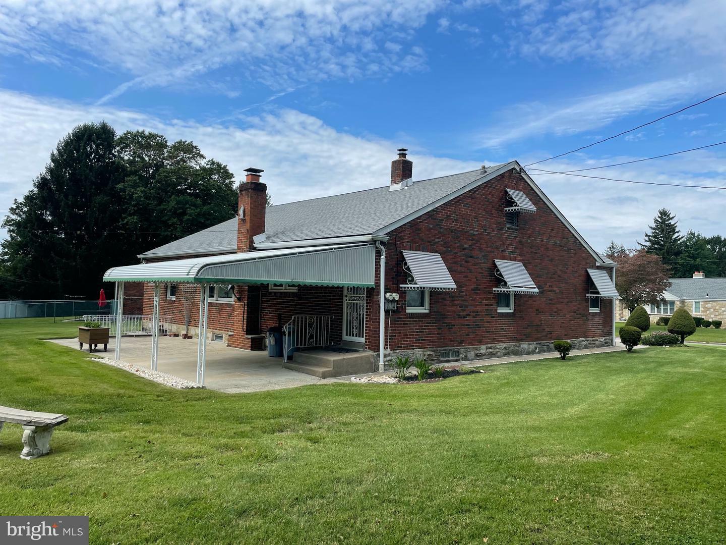 Property Photo: 9503 Alton Street PA 19115