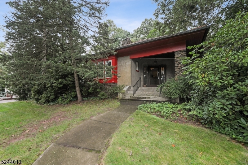 Property Photo: 117 Maplewood Ave NJ 07040
