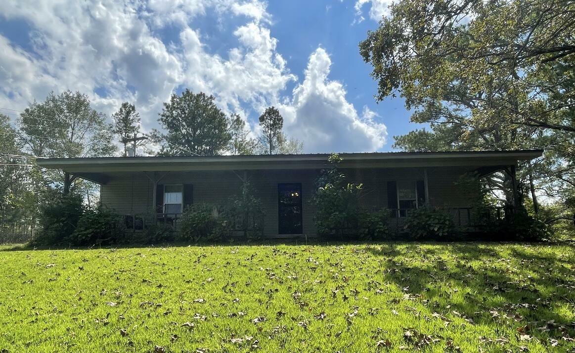 Property Photo: 17960 Ms-2 MS 38863