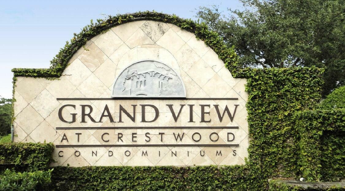 Property Photo: 400 N Crestwood Court N 403 FL 33411