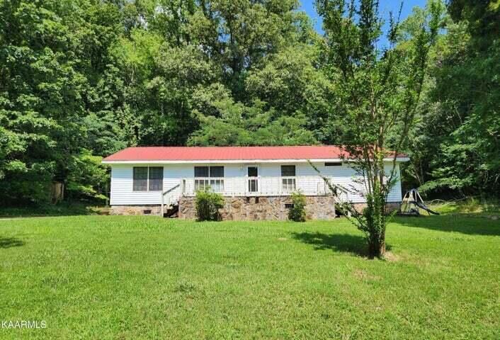 Photo de la propriété:  1749 Parksville Road  TN 37307 