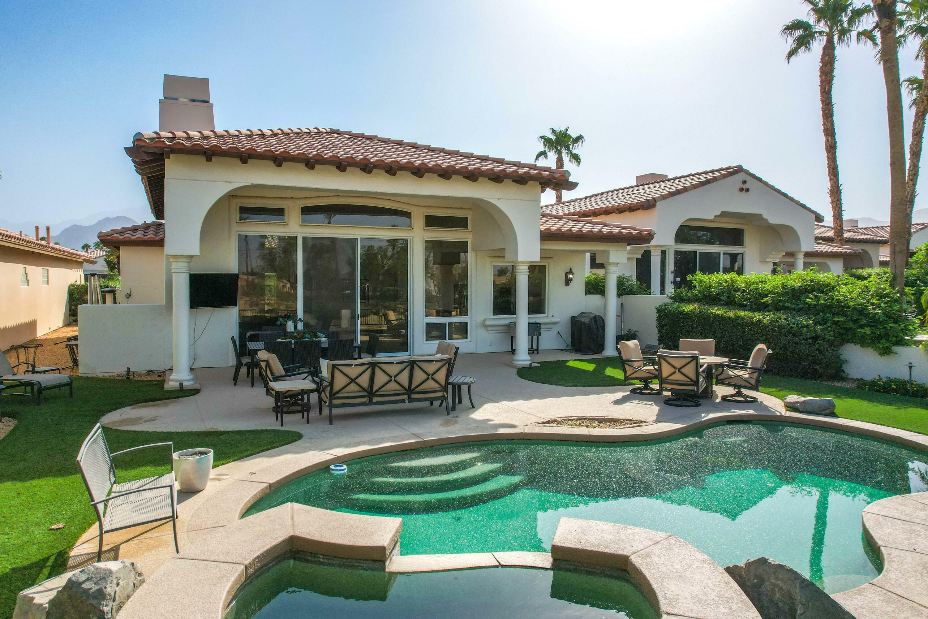 Property Photo:  79690 Rancho La Quinta Drive  CA 92253 