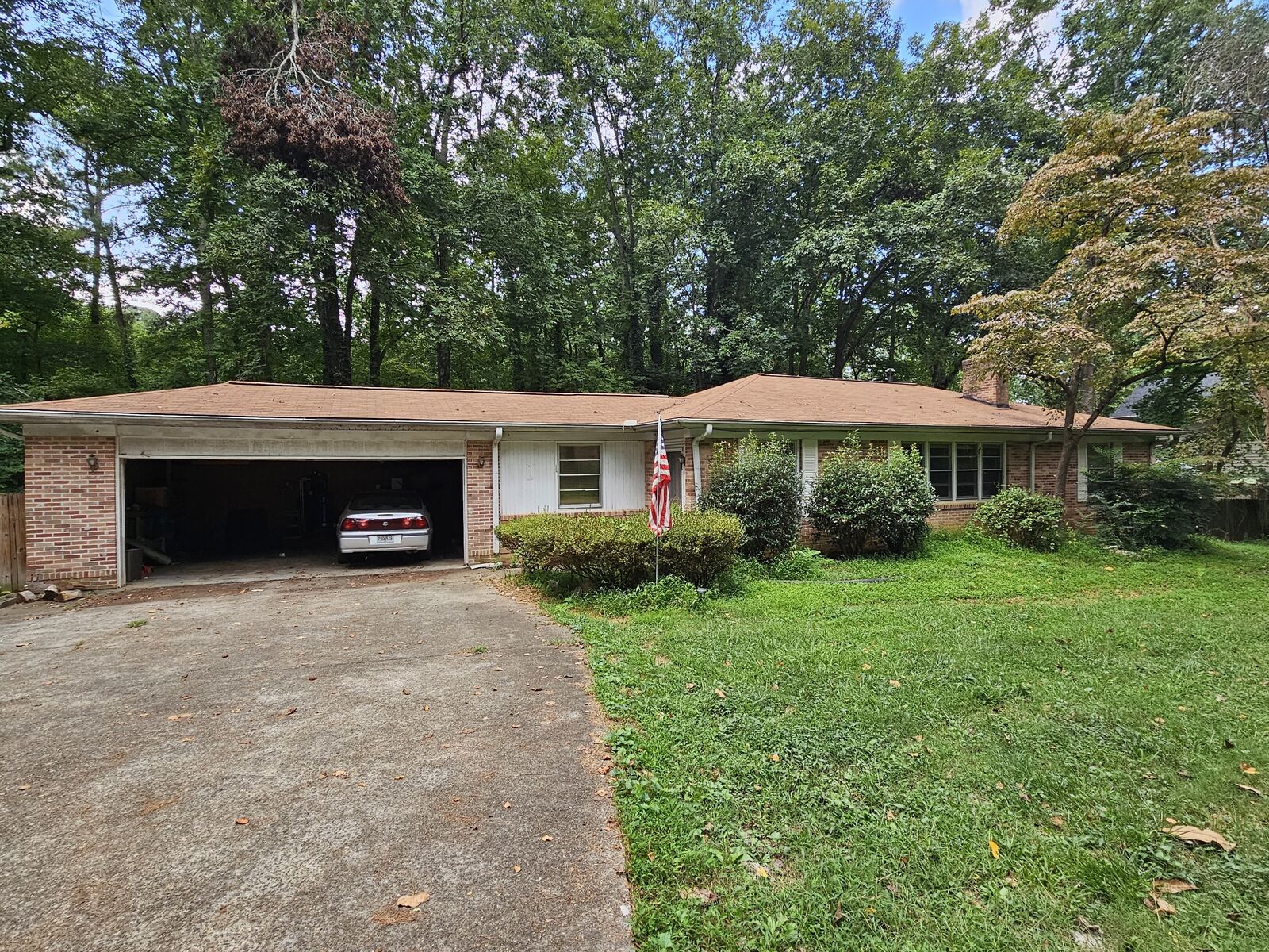 Property Photo:  4041 Maybreeze Road  GA 30066 