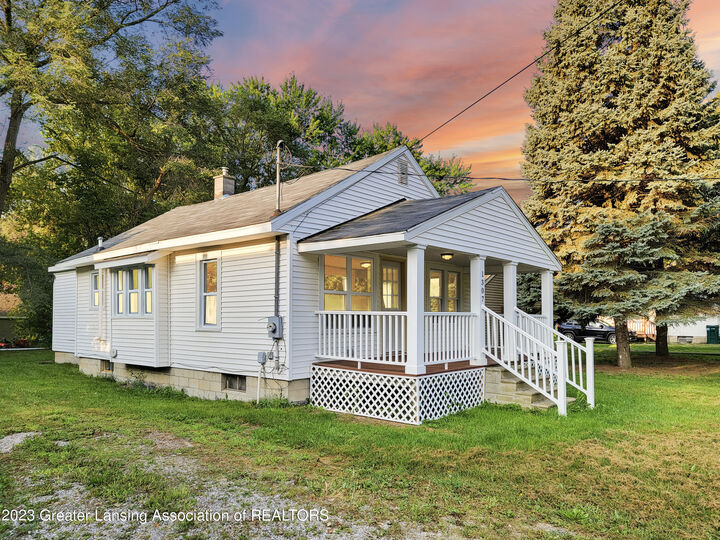 1307 Downey Street  Lansing MI 48906 photo