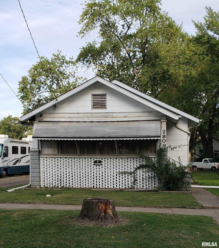 2808 N Peoria Avenue  Peoria IL 61603 photo
