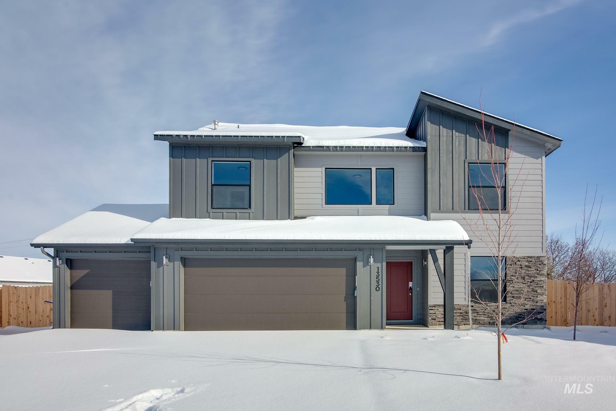 Property Photo: 13530 Pierce Ct ID 83607
