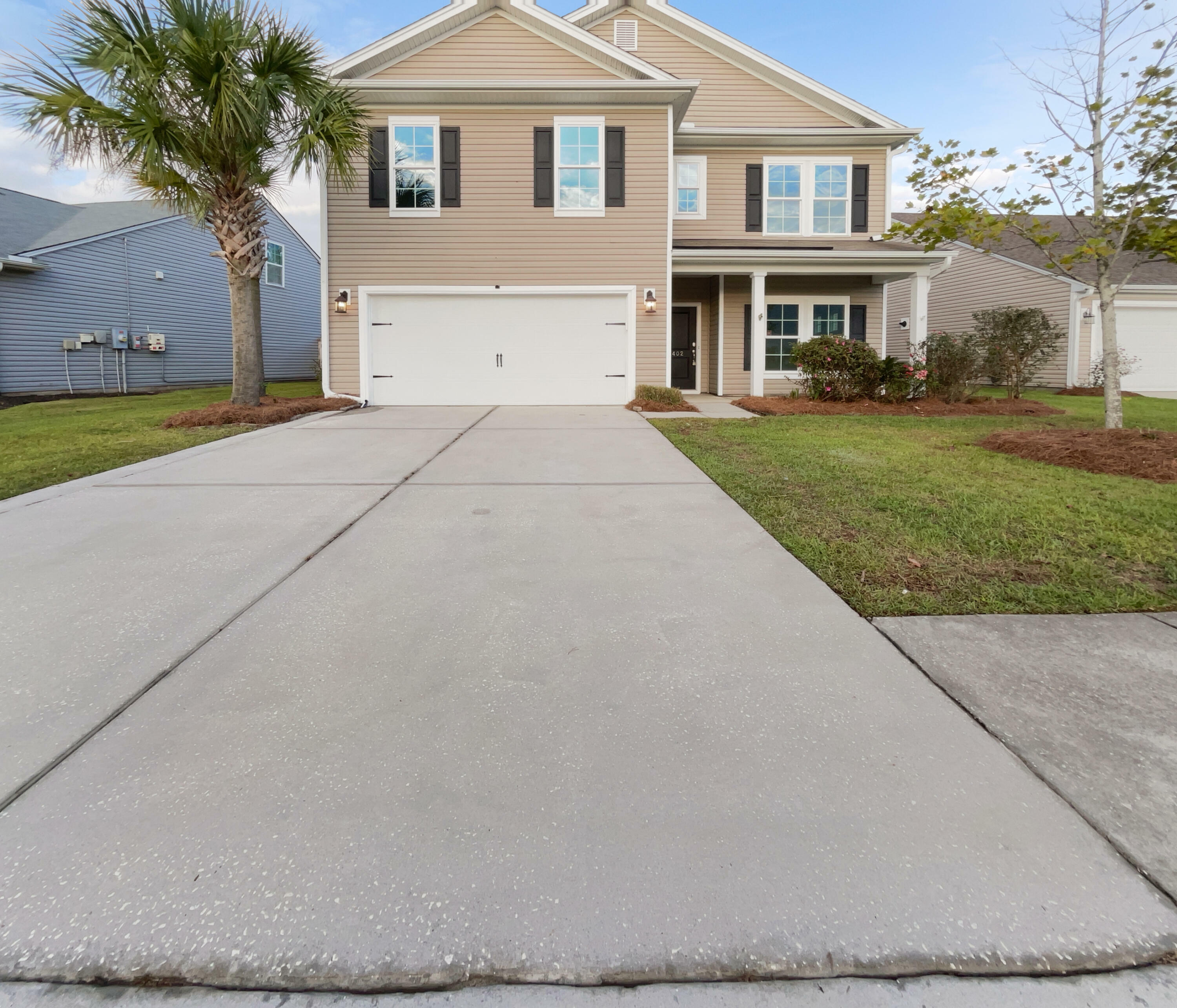 Property Photo:  402 Mountain Laurel Circle  SC 29445 