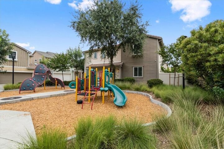 Property Photo:  20056 Betz Drive  CA 91306 