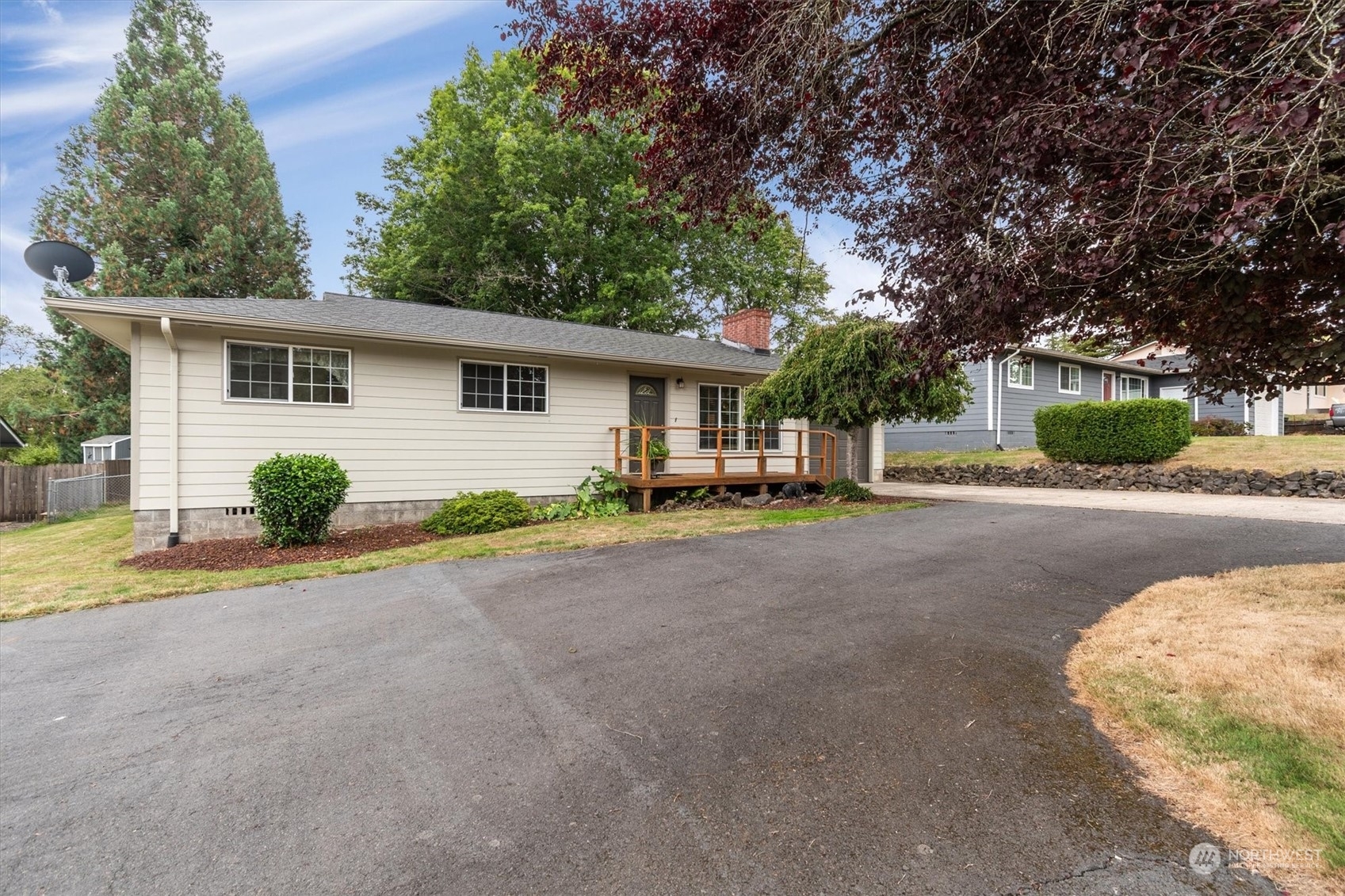 Property Photo:  810 Olson Road  WA 98632 