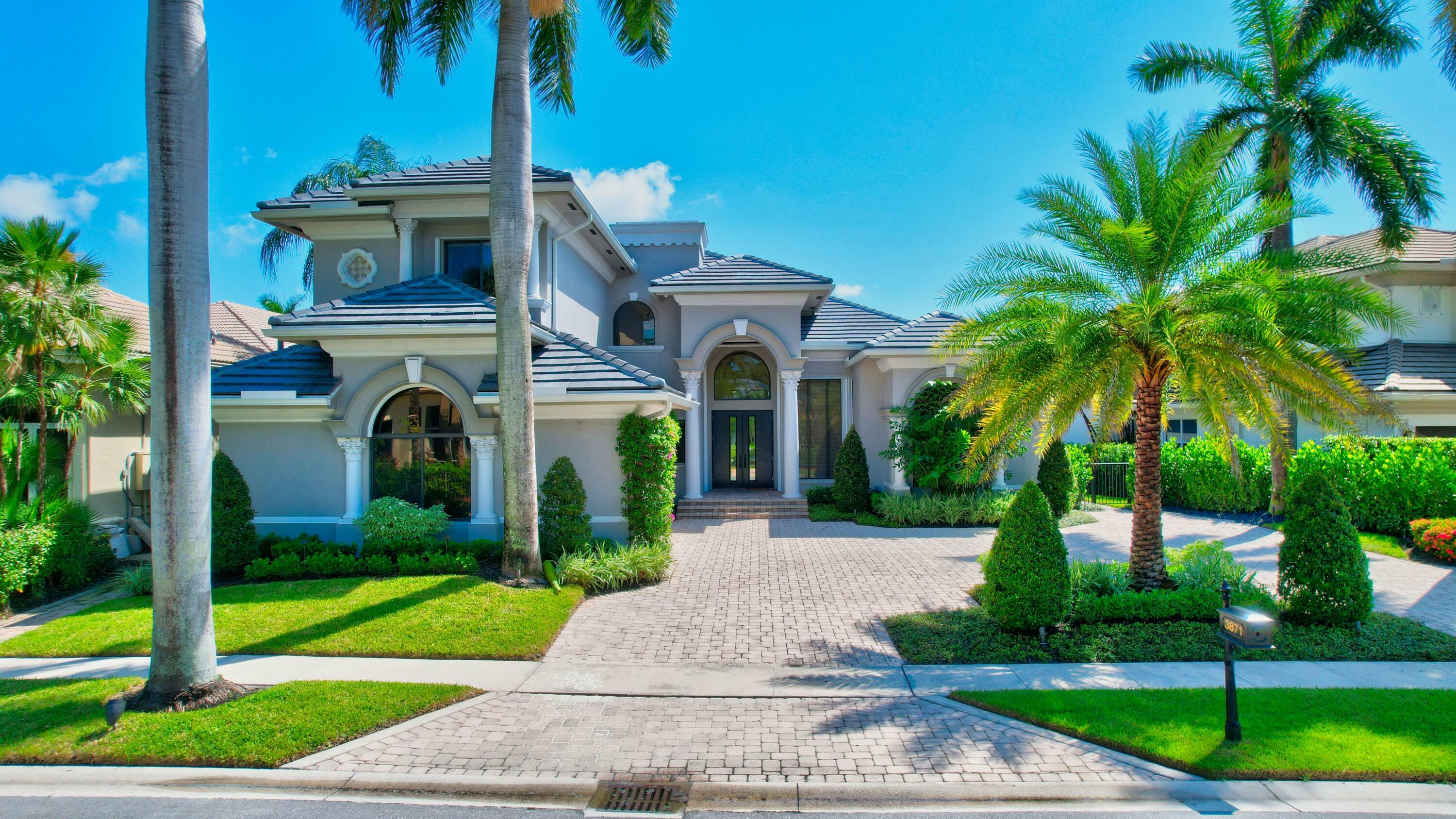 Property Photo: 3871 Landings Drive FL 33496