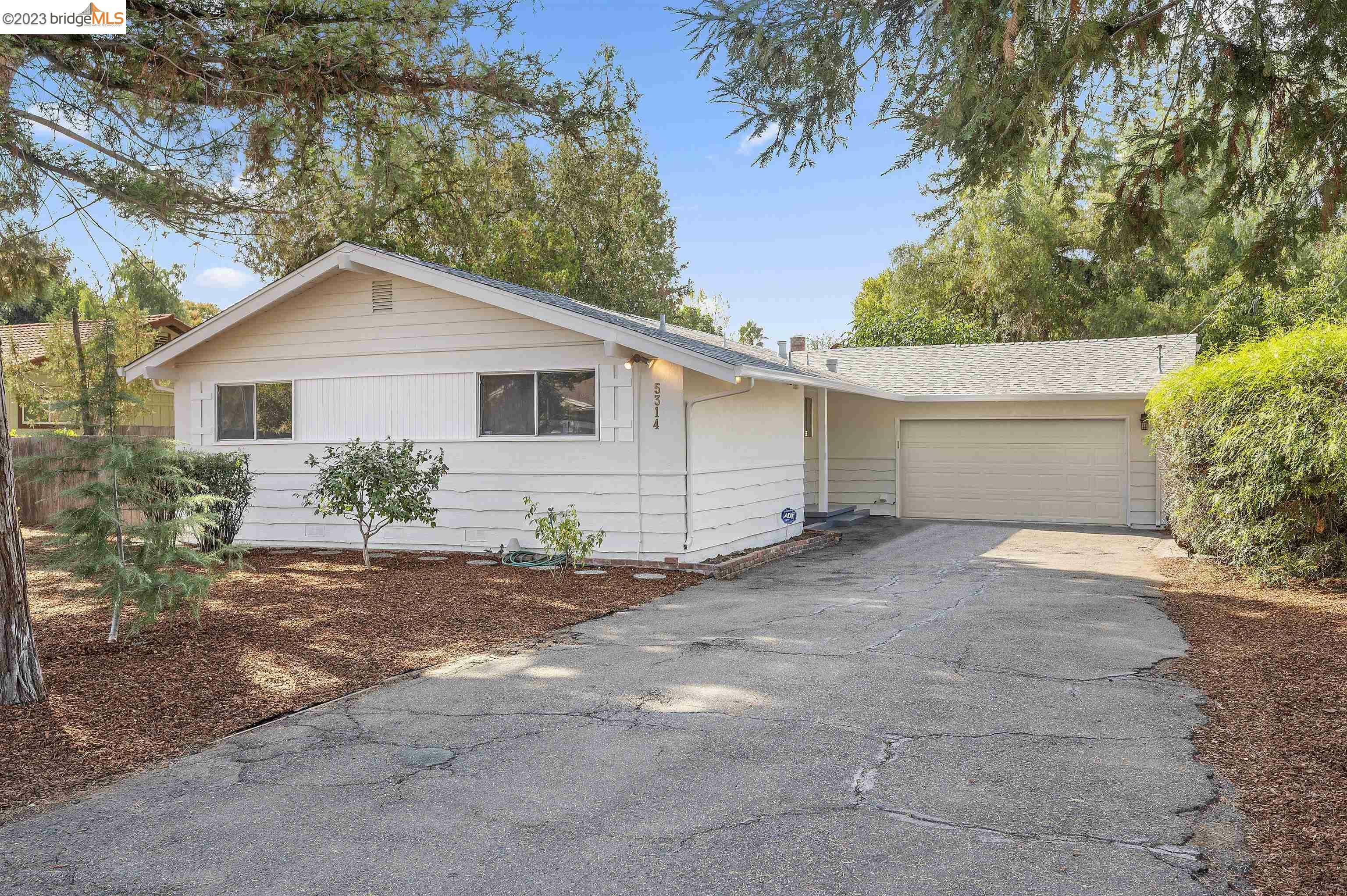 Property Photo:  5314 Olive Dr  CA 94521 