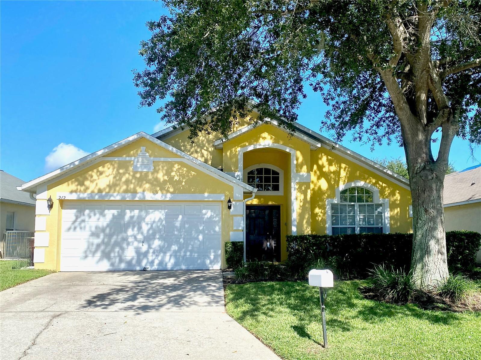 Property Photo:  212 Casterton Circle  FL 33897 