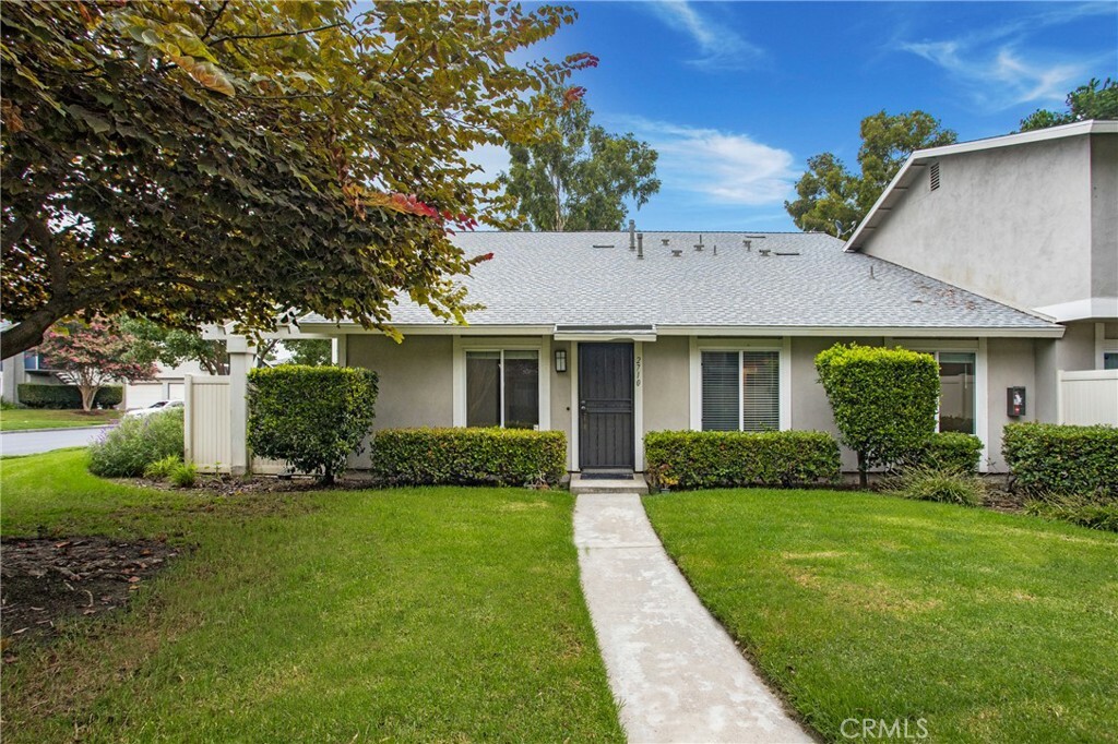 Property Photo:  2710 W Northwood 13  CA 92704 