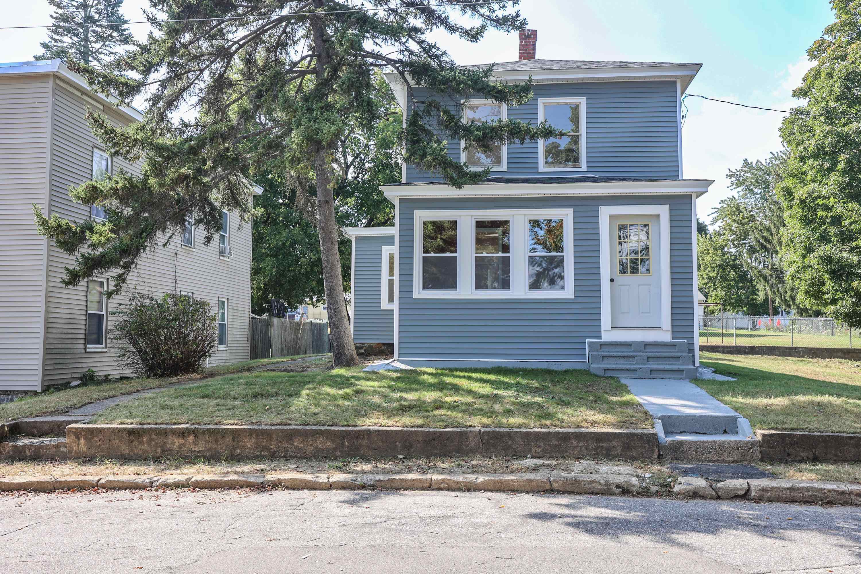 Property Photo:  7 Maplewood Street  NH 03103 