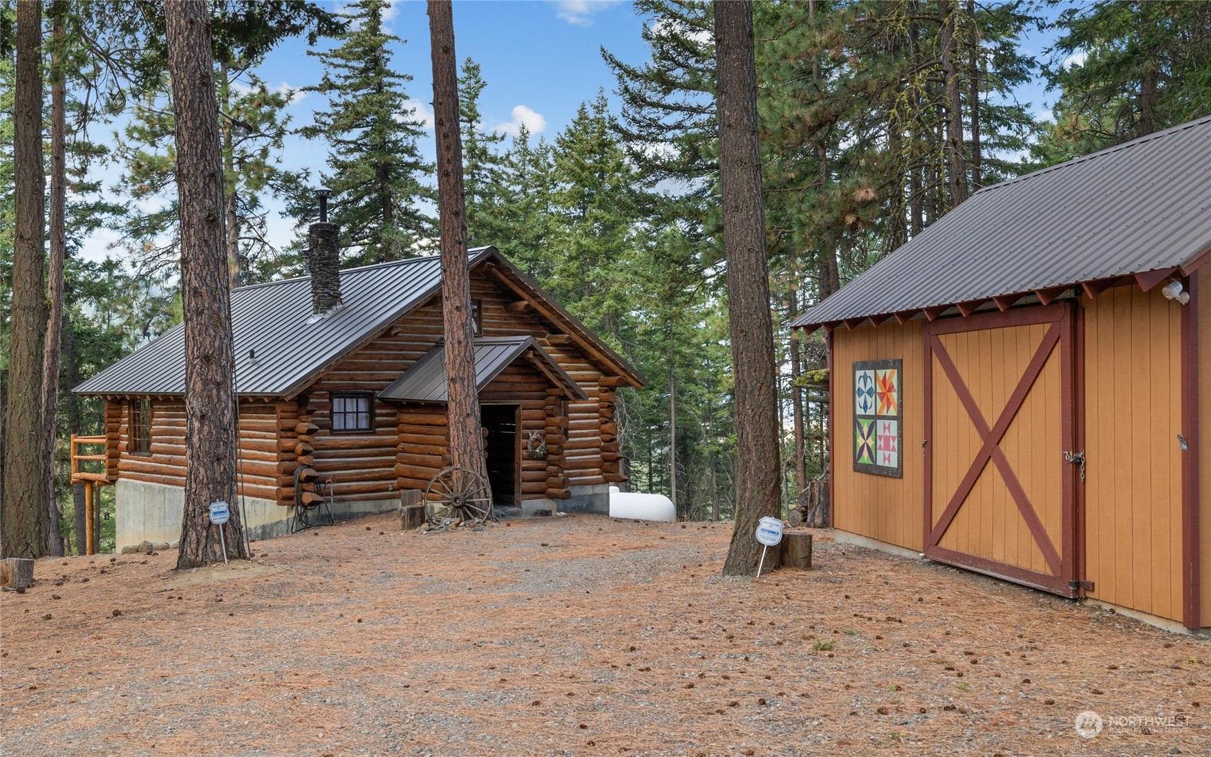 Property Photo: 211 Sunshine Ridge Road WA 98922