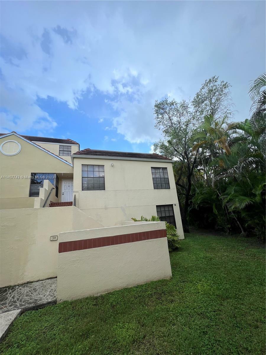 13088 SW 88th Ln B204  Miami FL 33186 photo