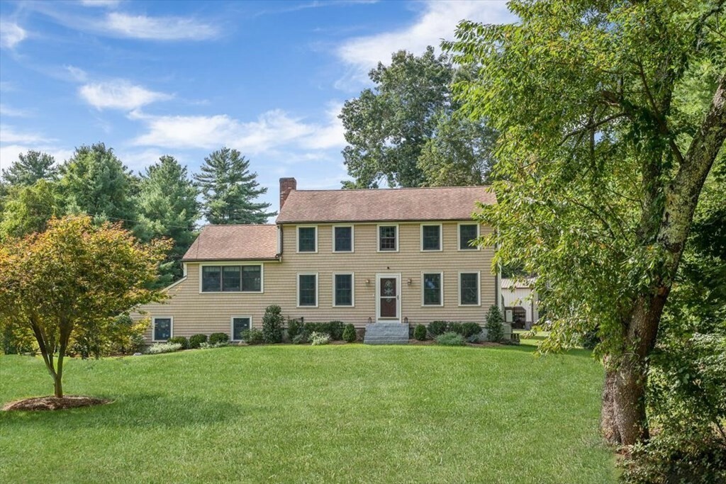 Property Photo:  109 Templewood Drive  MA 02332 