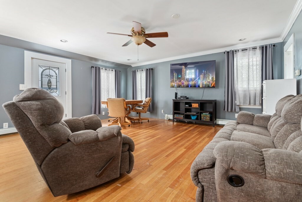 Property Photo:  1 Pleasant View Street  MA 01844 