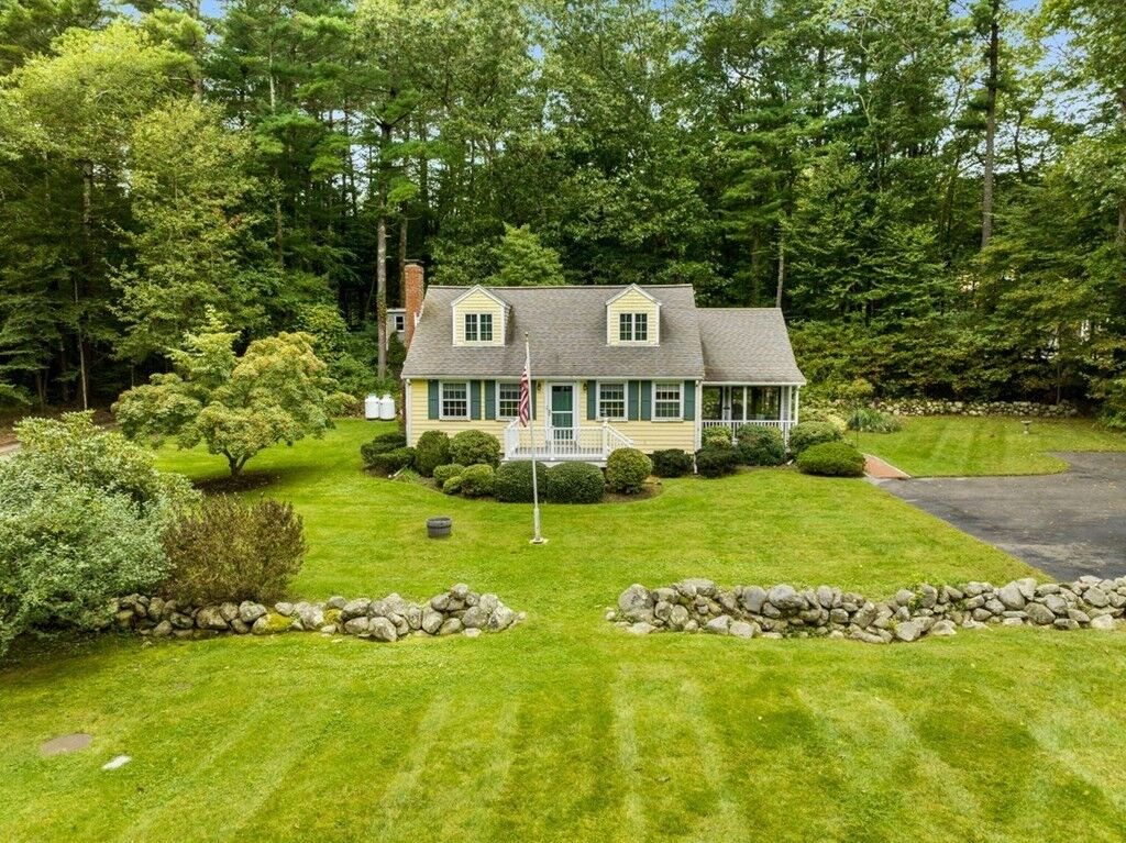 Property Photo: 115 Winter Street MA 02061