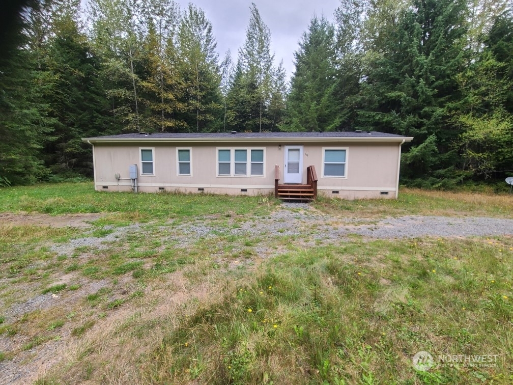 Property Photo:  108 Cabin Ct  WA 98356 